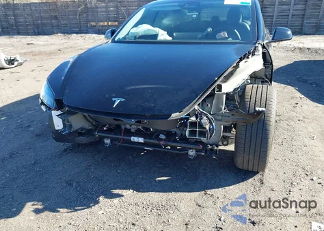 2025 Tesla Model 3 Long Range All-Wheel Drive from USA, damaged, VIN 5YJ3E1EB8SF910840